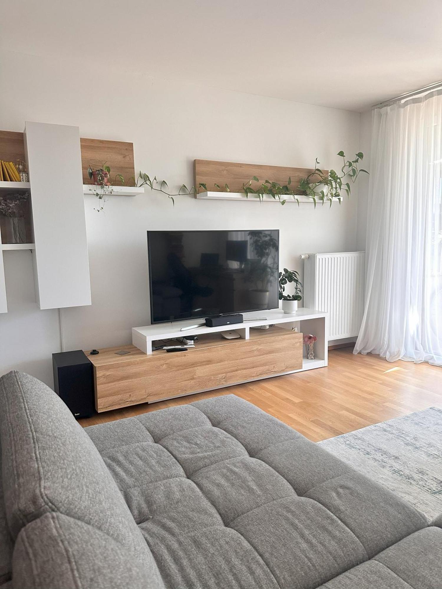 The Laendyard Apartment *