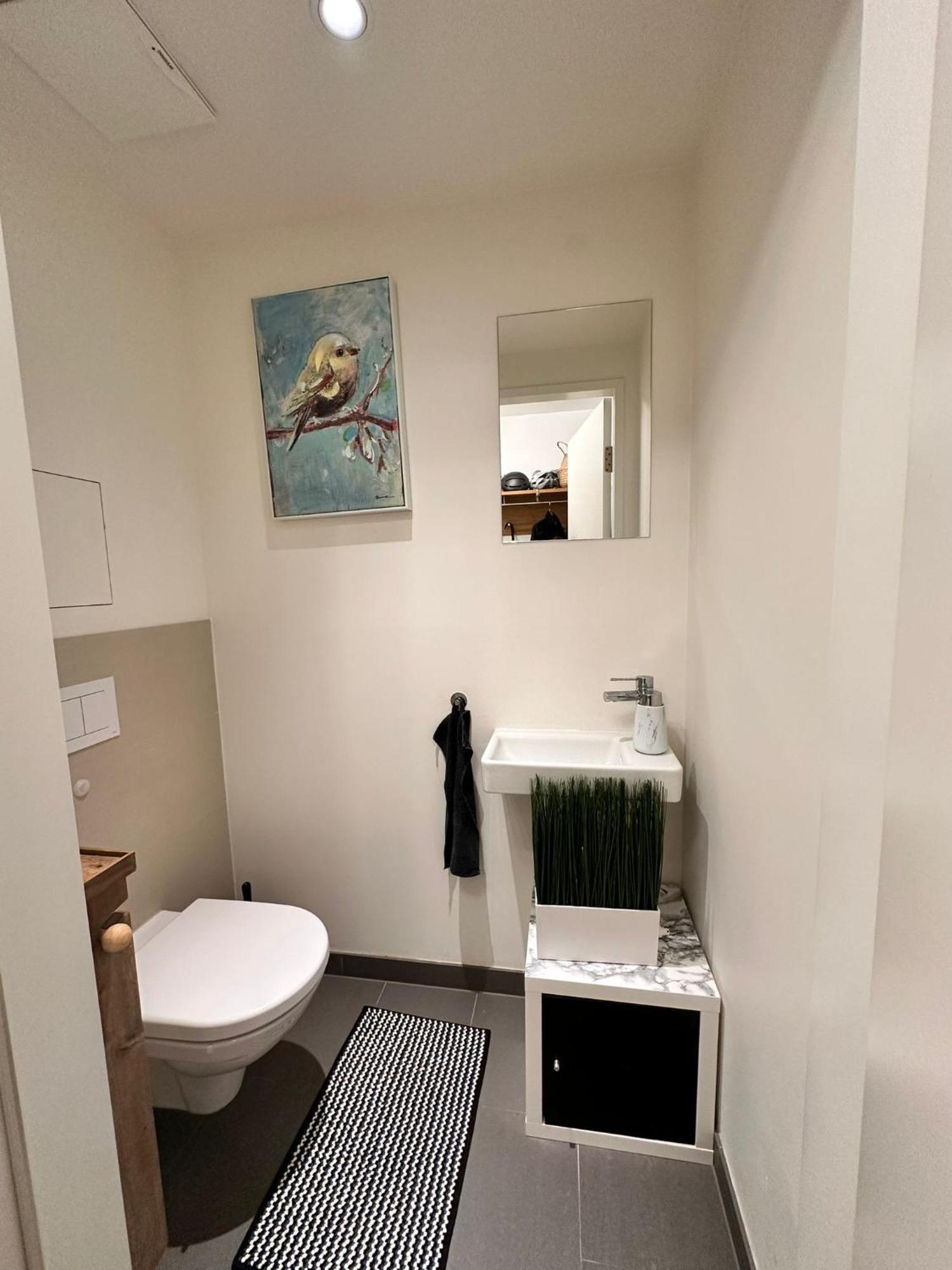 The Laendyard Apartment *